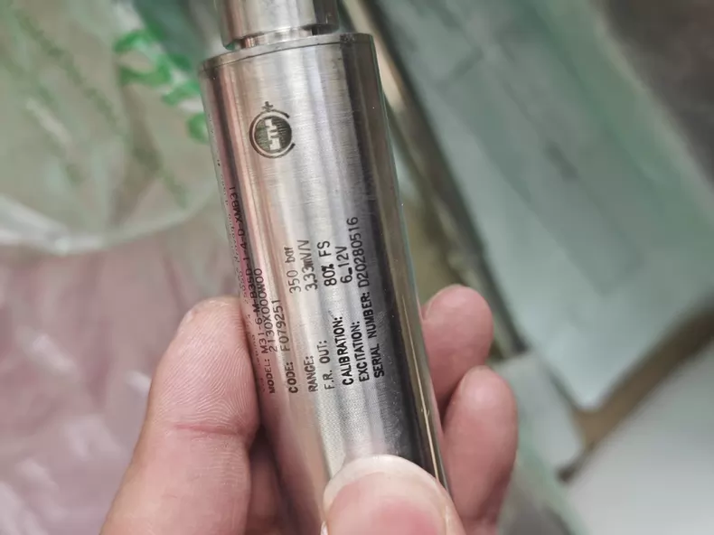 GEFRAN M31-6-M-B35D-1-4-D-XMB31 Pressure Transducer thumbnail