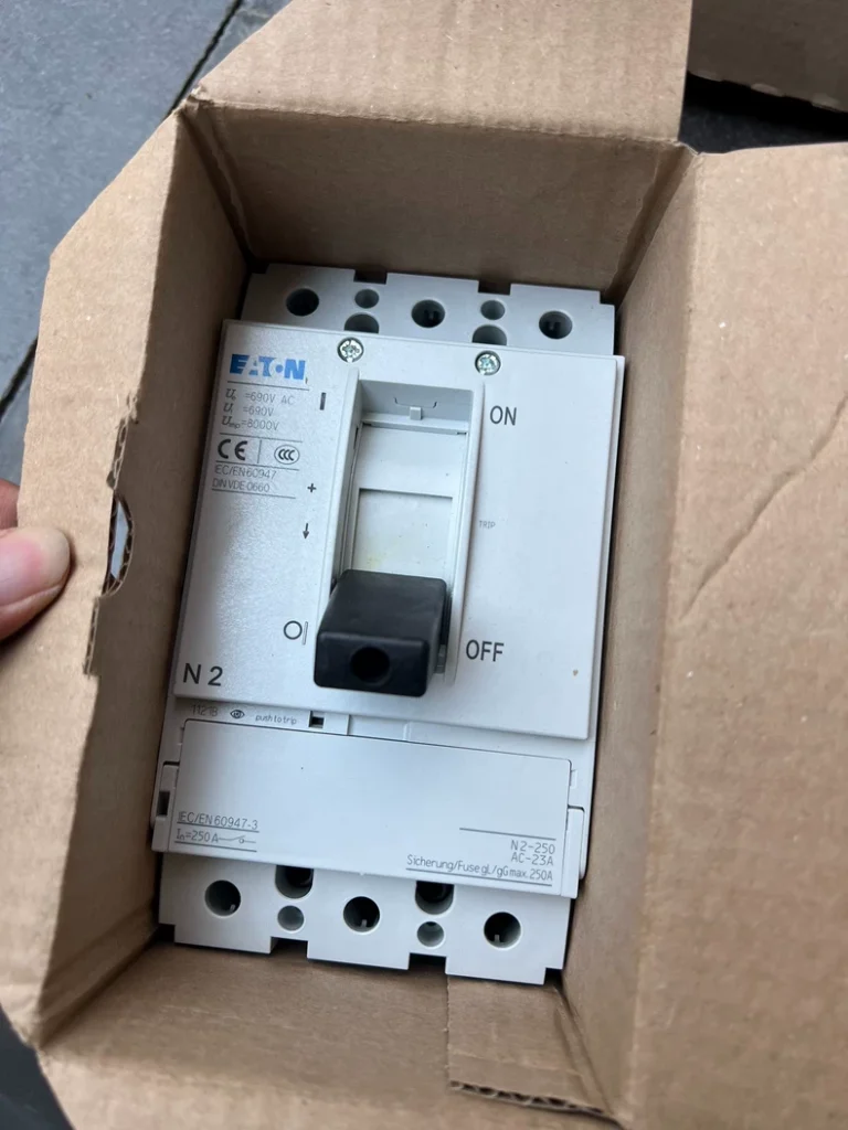 Eaton N2-250-AS Circuit Breaker