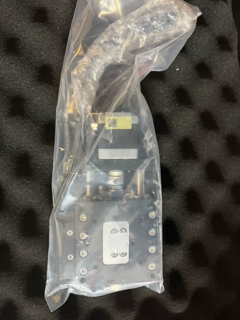 SURUGA SEIKI KGB06125T-LC Single-Axis Sine Motion Goniometer Stage