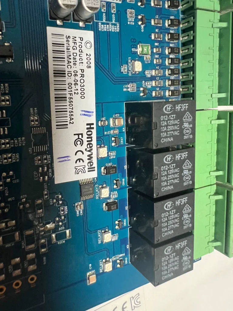 Honeywell PRO3000 Controller Module thumbnail