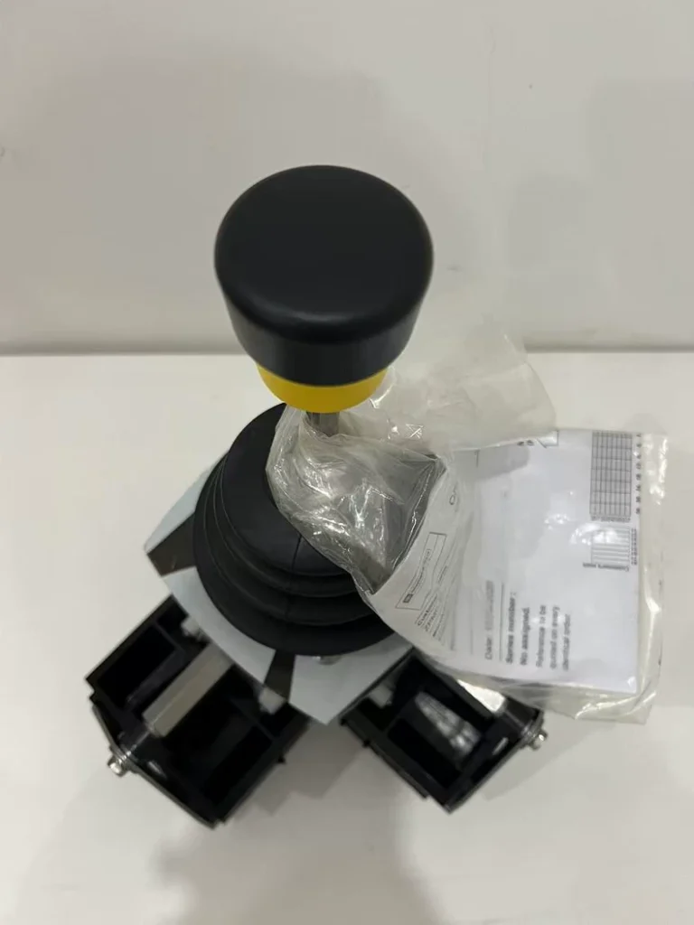 Schneider Electric XKD-F12340340C joystick controller