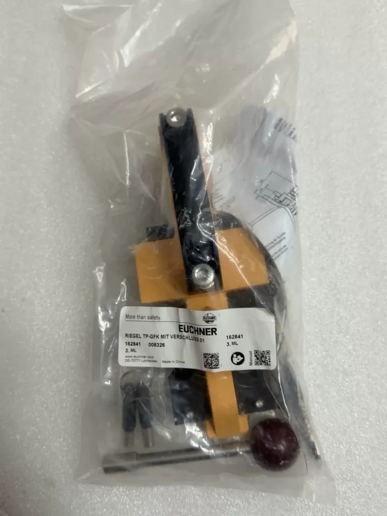 EUCHNER 162841 RIEGEL TP-GFK MIT VERSCHLUSS 01 Safety Switch thumbnail
