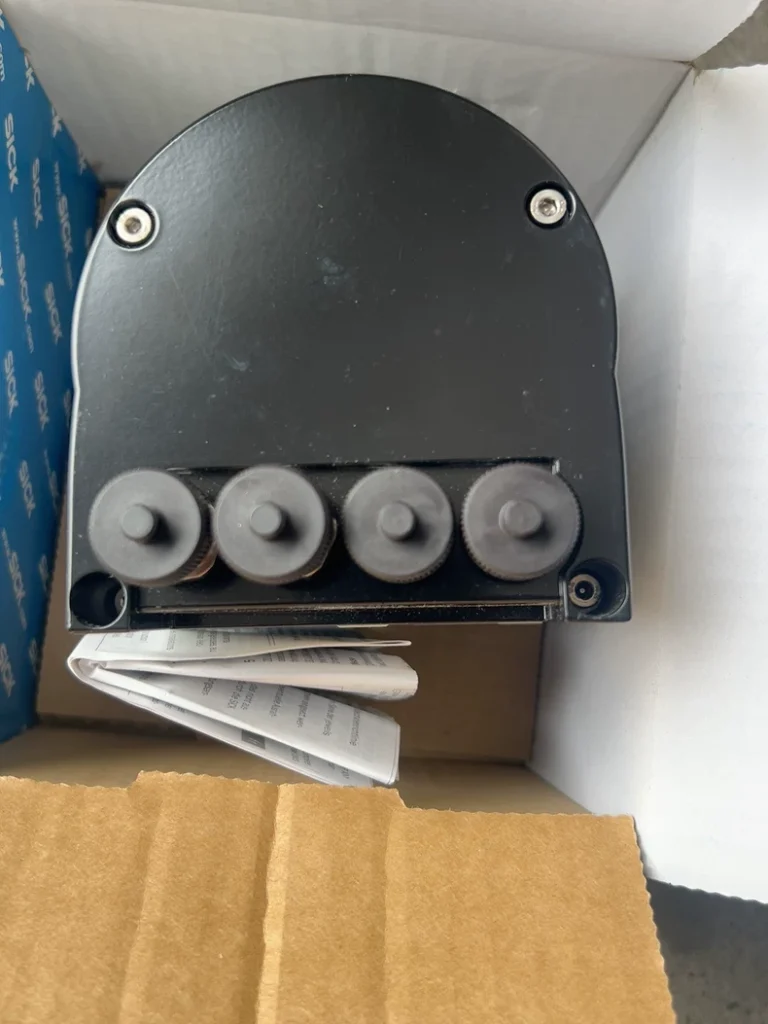SICK LMS151-10100 laser measurement sensor thumbnail