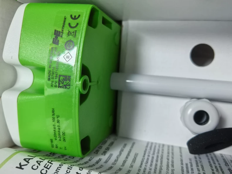 E+E EE160 Humidity & Temperature Transmitter