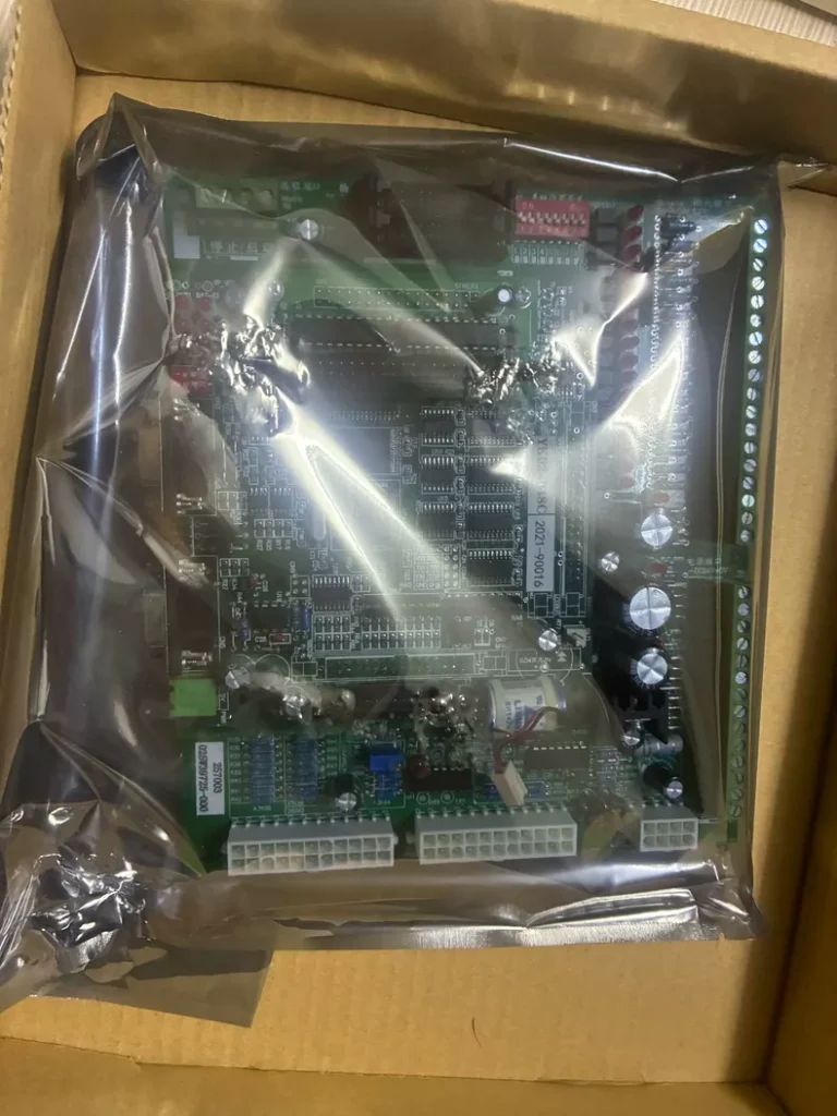 York Chiller 025W39725-000 Motherboard