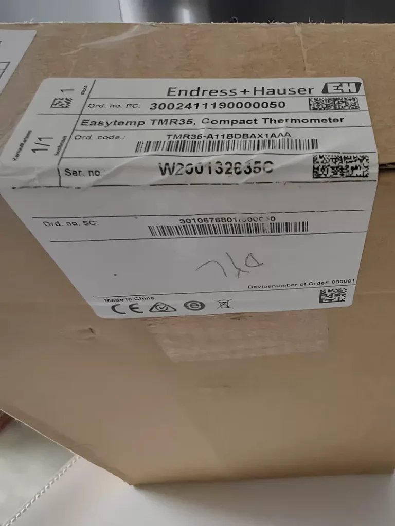 Endress+Hauser TMR35-A11BDBX1AAA Compact thermometer