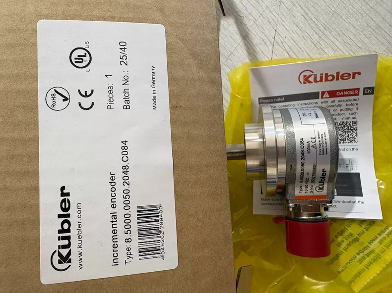 Kübler 8.5000.0050.2048.C084 Encoder