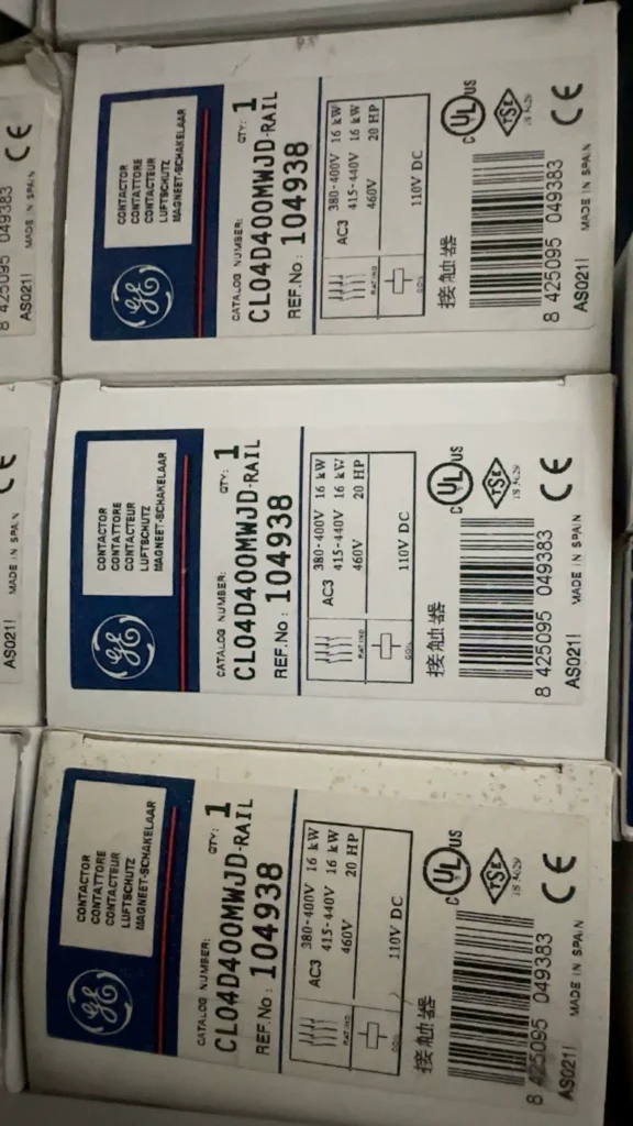 GE CL04D400MWJD Contactor