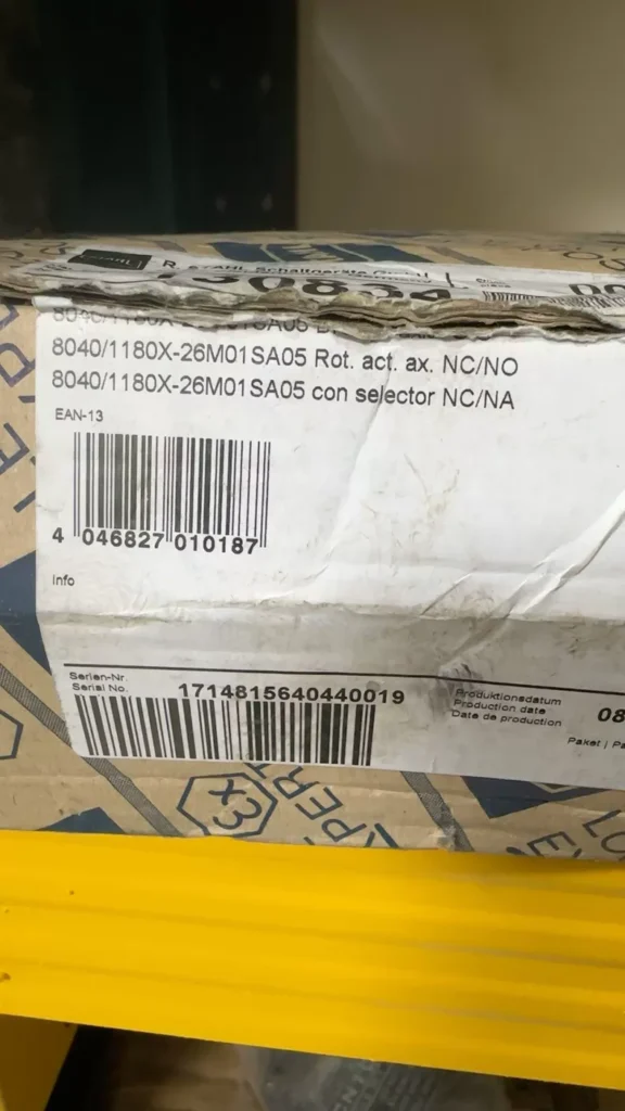 STAHL 8040/1180X-26M01SA05 explosion-protected selector switch thumbnail