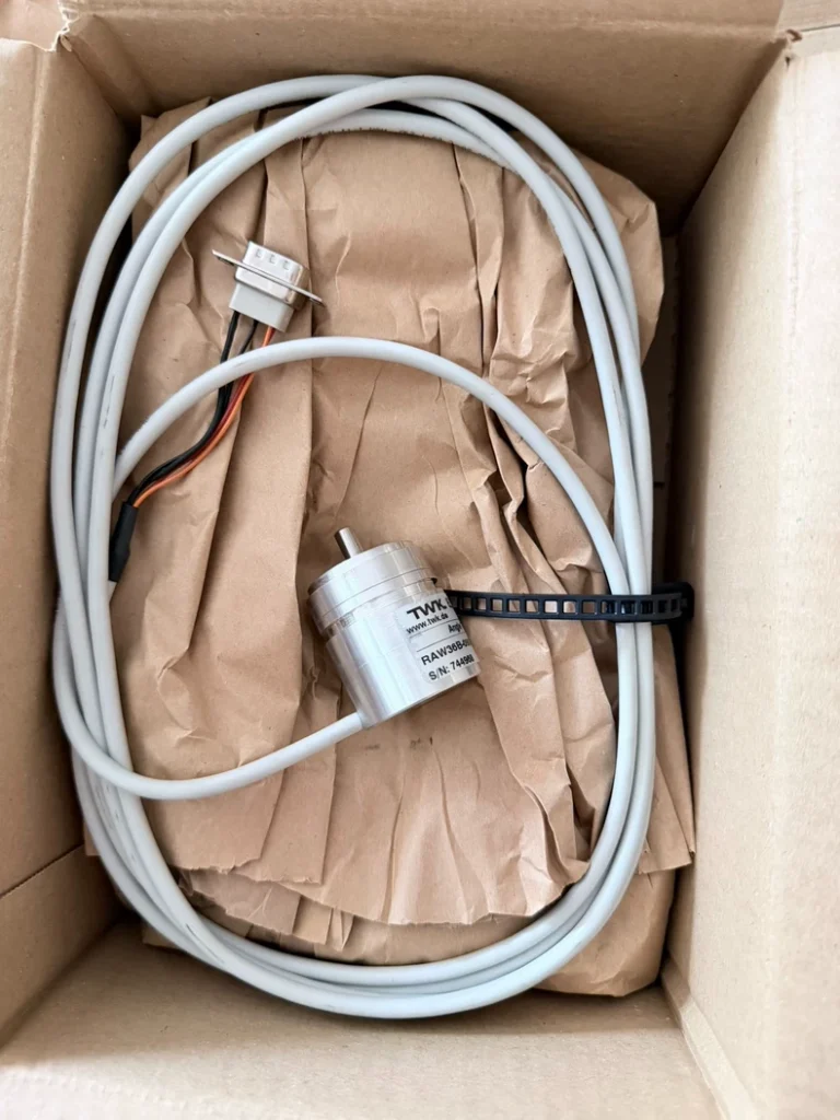 TWK RAW36B-090K8WB20 Angle Transducer
