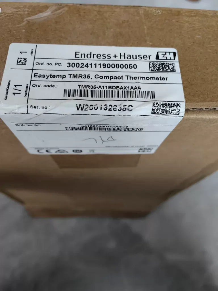 Endress+Hauser TMR35-A11BDBX1AAA Compact thermometer thumbnail