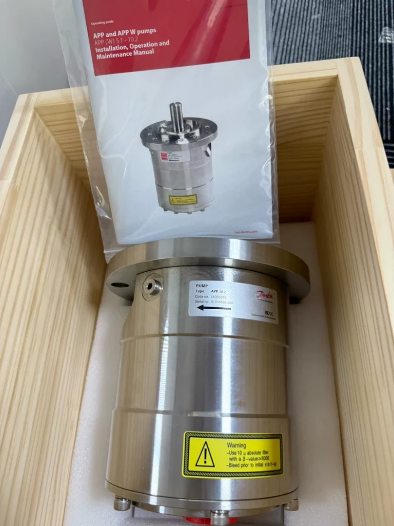 Danfoss APP 3.5 180B3032 Piston Pump thumbnail