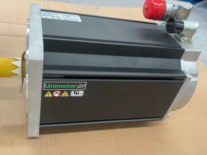 Emerson 190U3B305JARAA215320 Unimotor fm Servo Motor enlarged view